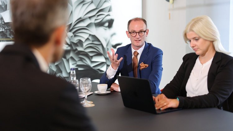 Neue Partnerschaft für Wissenstransfer und Innovation im Gesundheitswesen