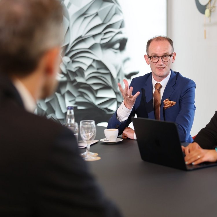 Neue Partnerschaft für Wissenstransfer und Innovation im Gesundheitswesen